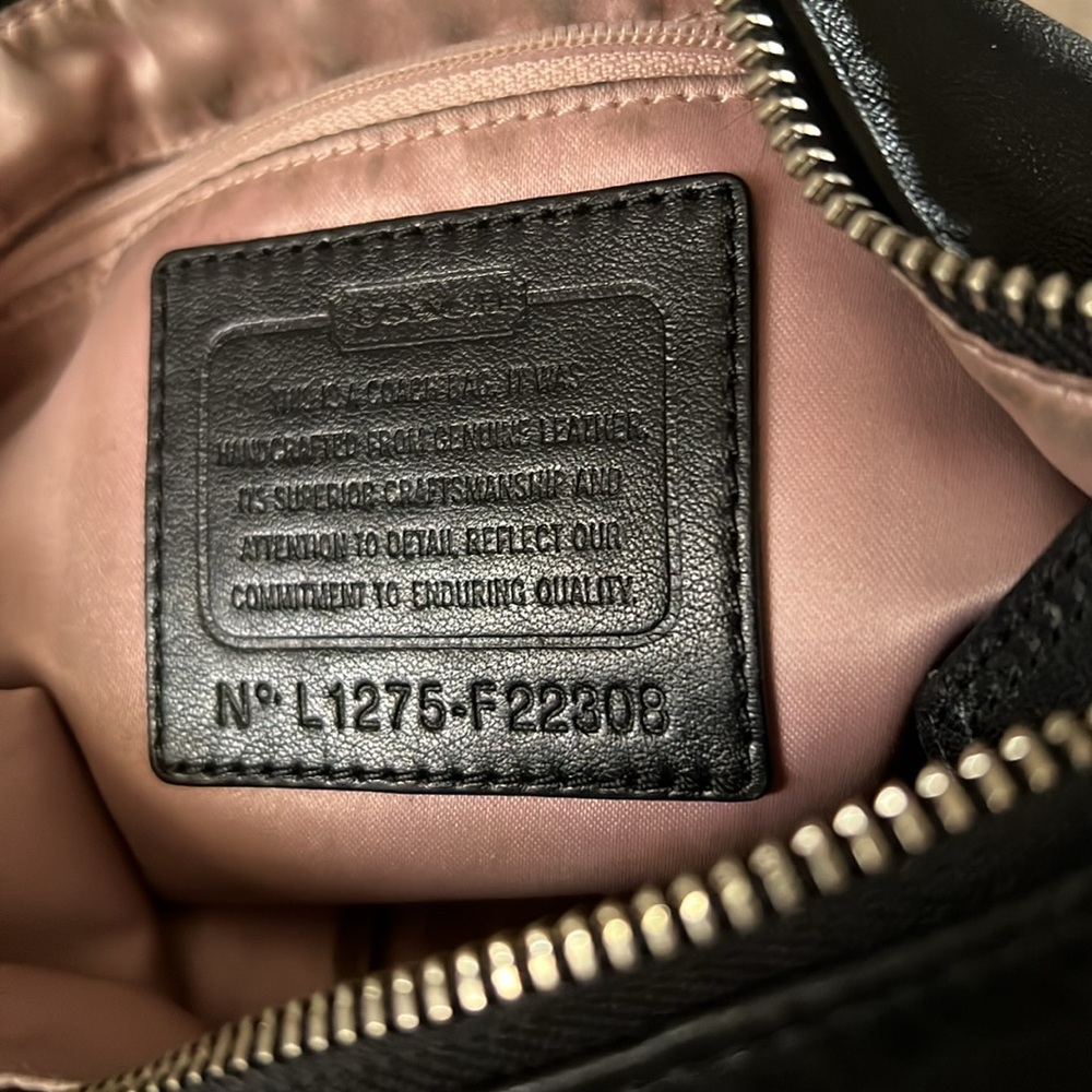 Coach black leather messenger crossbody bag shoulder silver hardware flap - Picture 12 of 16